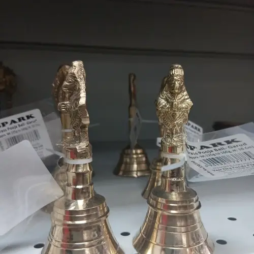 Pooja bell garud