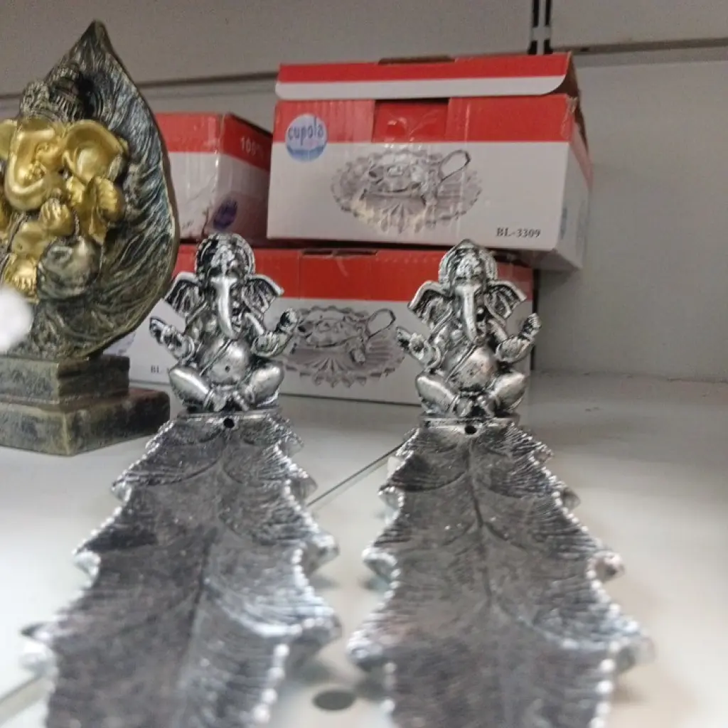 Ganesh with dhoop stand