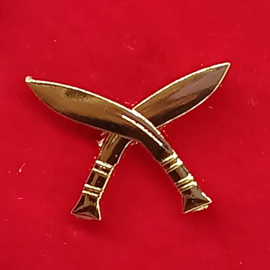 Khukuri pin