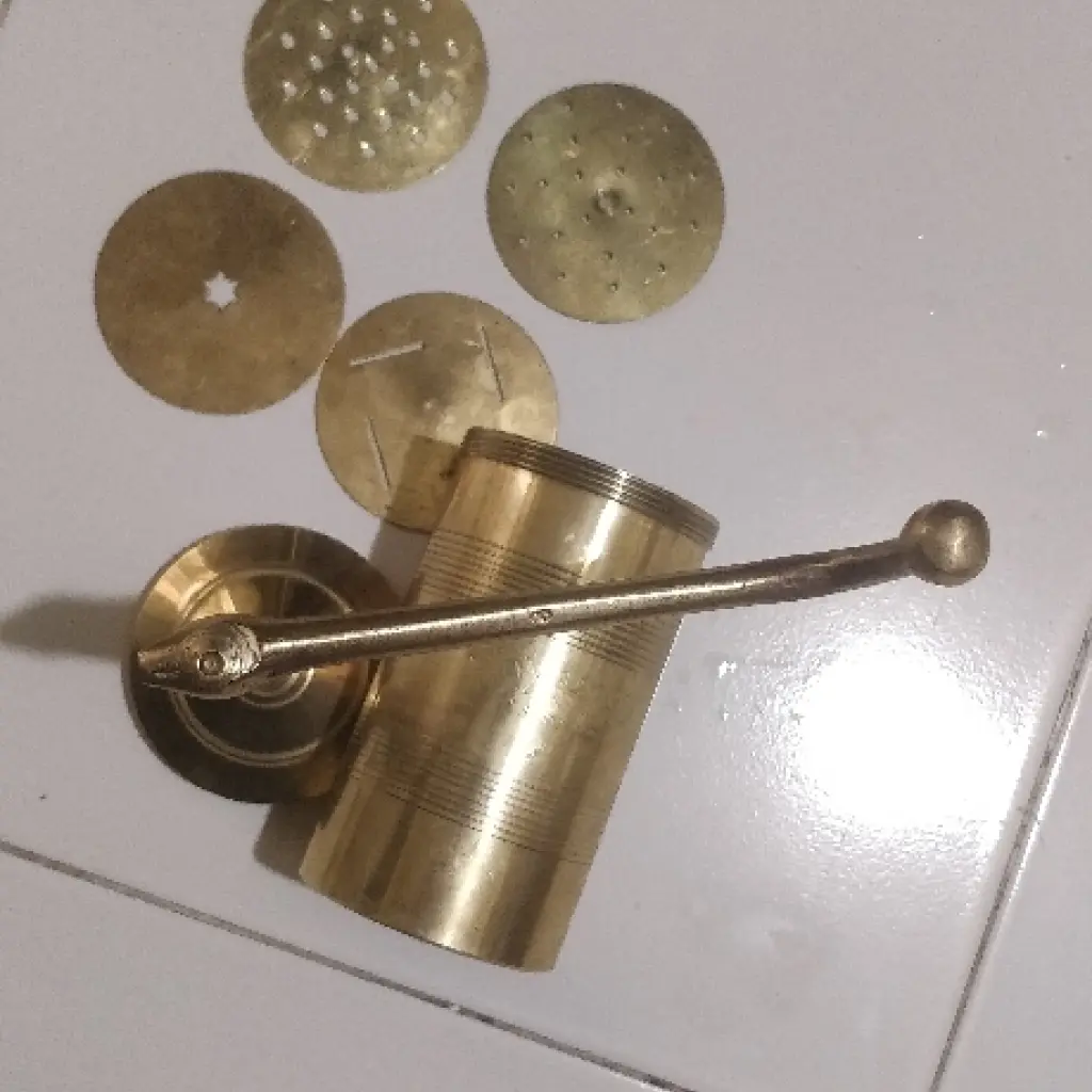 Jhilinge Machine brass 6 blade